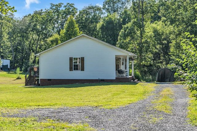 103 Highland Dr, Monteagle, TN 37356