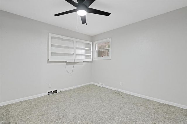 3601 Winchester DR, Portsmouth, VA 23707