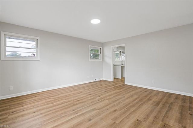 3601 Winchester DR, Portsmouth, VA 23707