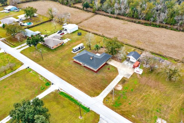 1418 Dr. Beatrous Road, Theriot, LA 70397