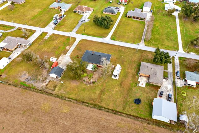 1418 Dr. Beatrous Road, Theriot, LA 70397