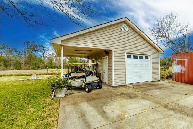 1418 Dr. Beatrous Road, Theriot, LA 70397