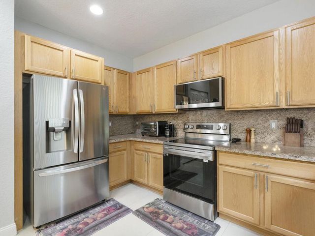 846 Gazetta Way, West Palm Beach, FL 33413