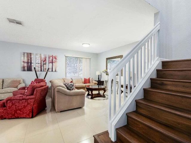 846 Gazetta Way, West Palm Beach, FL 33413