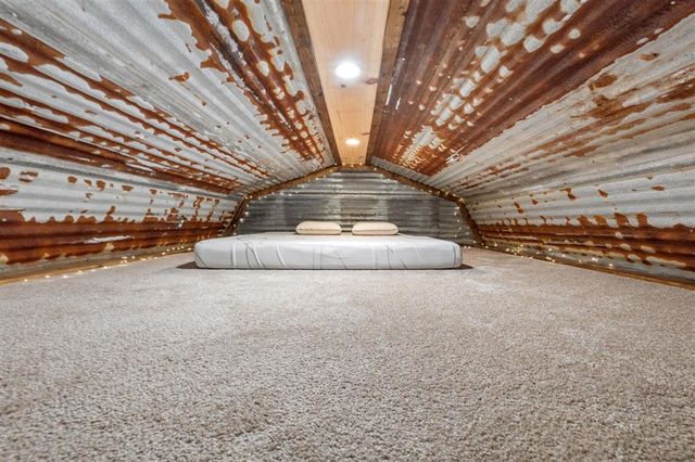 24378 N Highway 383, Iowa, LA 70647