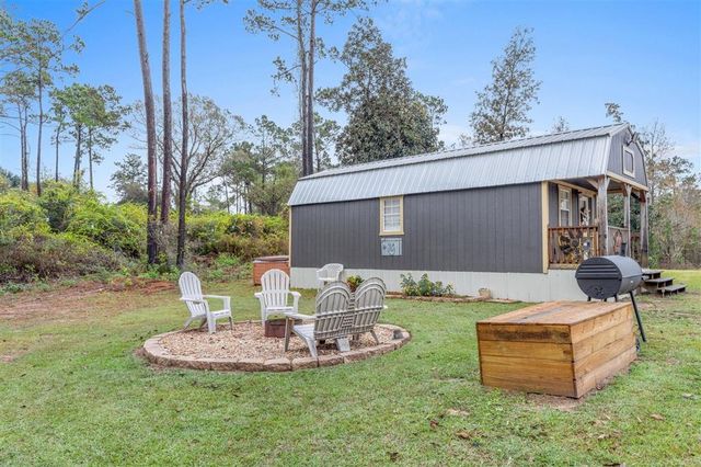 24378 N Highway 383, Iowa, LA 70647