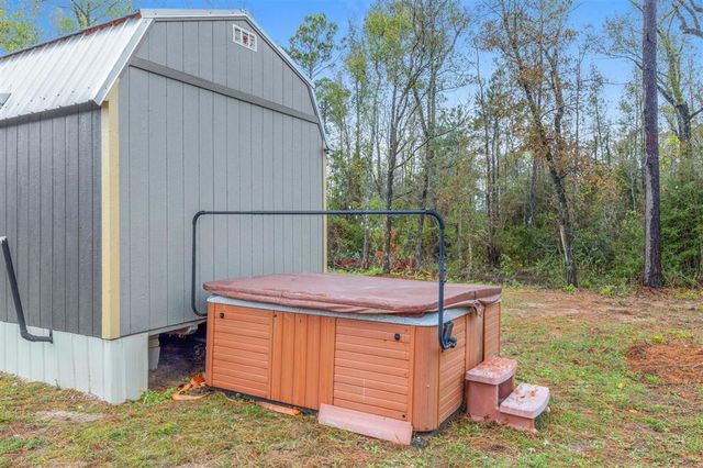 24378 N Highway 383, Iowa, LA 70647