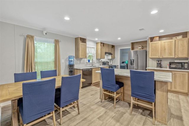 24378 N Highway 383, Iowa, LA 70647