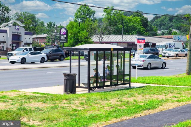 7203 MOUNTAINEER DR, Alexandria, VA 22306