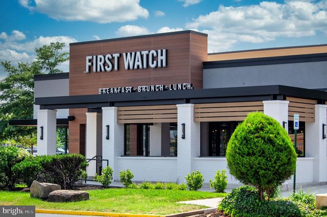 7203 MOUNTAINEER DR, Alexandria, VA 22306