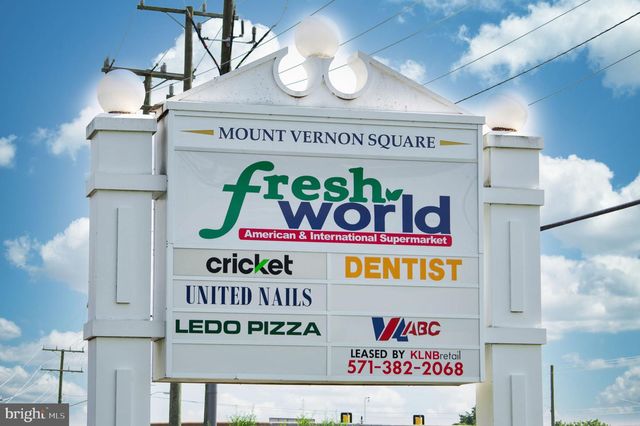 7203 MOUNTAINEER DR, Alexandria, VA 22306