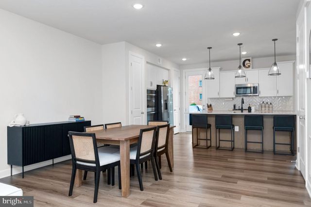 7203 MOUNTAINEER DR, Alexandria, VA 22306