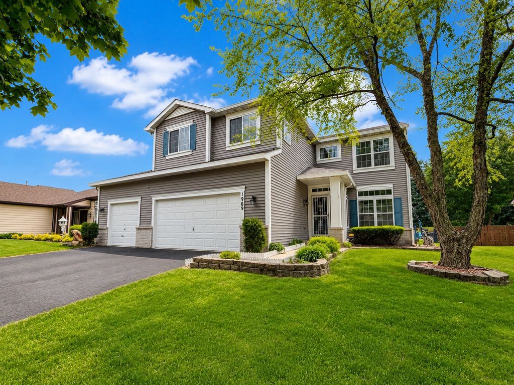 1969 Baldwin Way, Bolingbrook, IL 60490