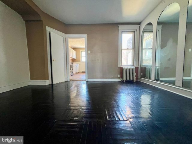 4584 G ST, Philadelphia, PA 19120