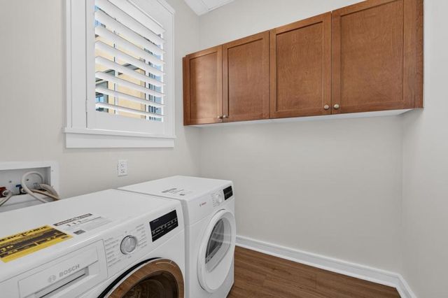 356 Santana Row 305, San Jose, CA 95128