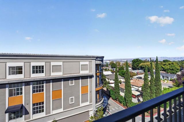 356 Santana Row 305, San Jose, CA 95128
