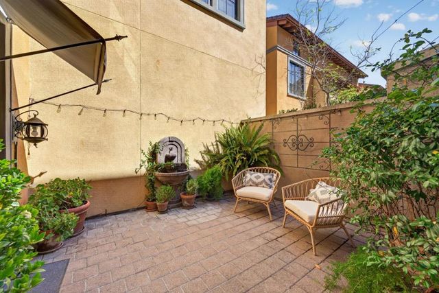 356 Santana Row 305, San Jose, CA 95128