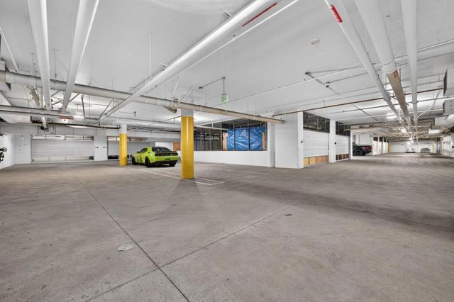 356 Santana Row 305, San Jose, CA 95128