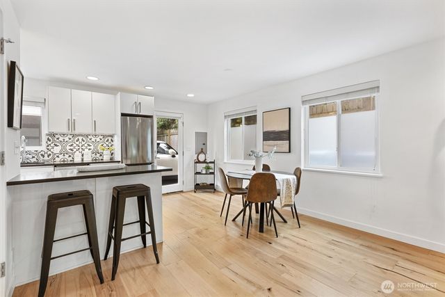 7009 Alonzo Avenue NW, Seattle, WA 98117