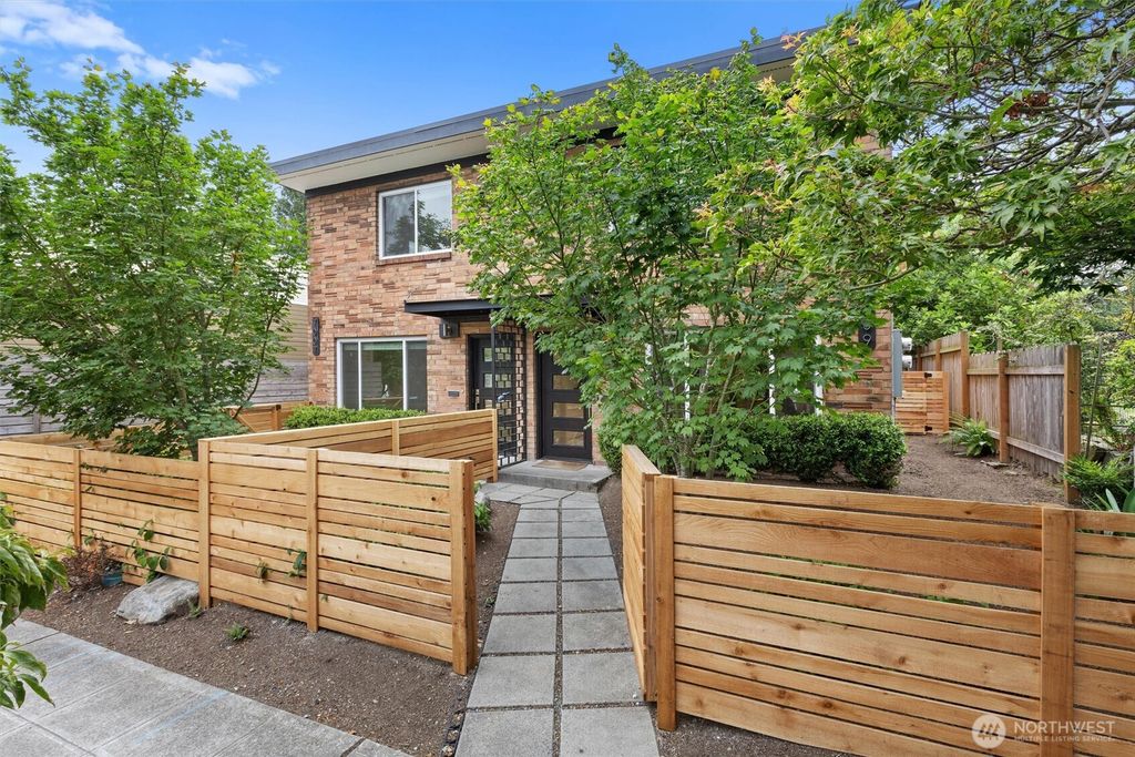 7009 Alonzo Avenue NW, Seattle, WA 98117
