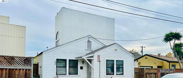 3308 Loma Vista Way, Oakland, CA 94619