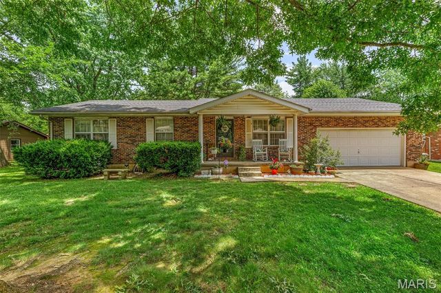 522 Yosemite Street, Farmington, MO 63640