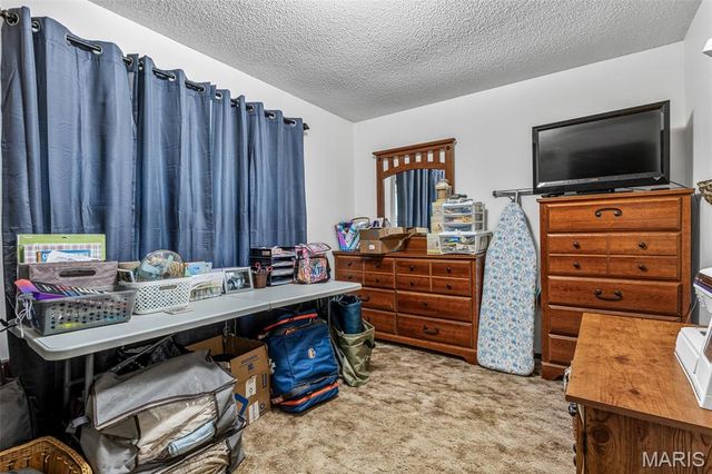 522 Yosemite Street, Farmington, MO 63640