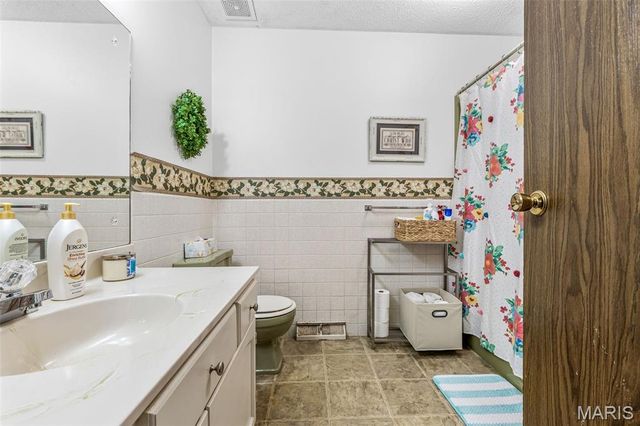 522 Yosemite Street, Farmington, MO 63640