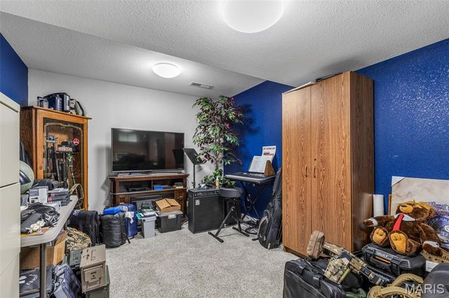 522 Yosemite Street, Farmington, MO 63640