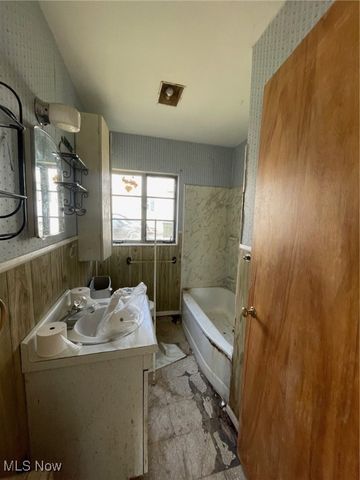 102 Woodrow Street, Marietta, OH 45750