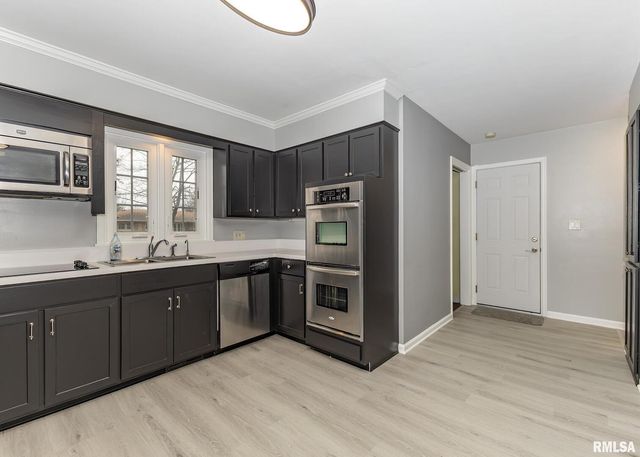 3907 44TH Street, Rock Island, IL 61201