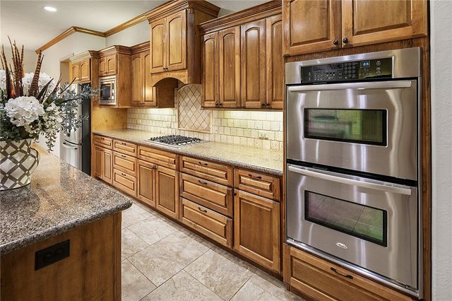 4662 Hidden Springs Way, College Station, TX 77845