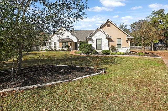 4662 Hidden Springs Way, College Station, TX 77845