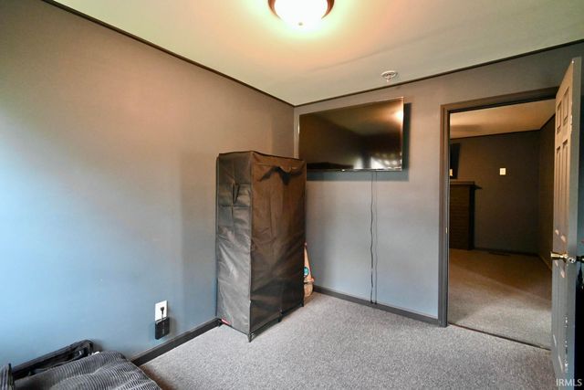 521 E Jackson Street, Mulberry, IN 46058