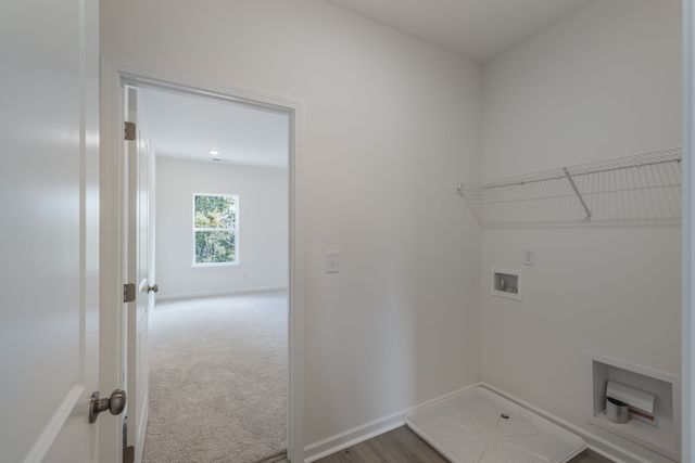 572 Nightengale Ridge Dr, Columbia, TN 38401