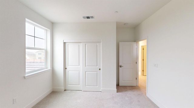 5008 Lonestar Way, Roseville, CA 95747