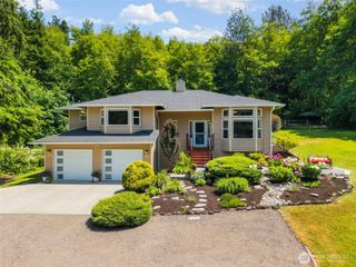 1852 NW Lutes Road, Poulsbo, WA 98370