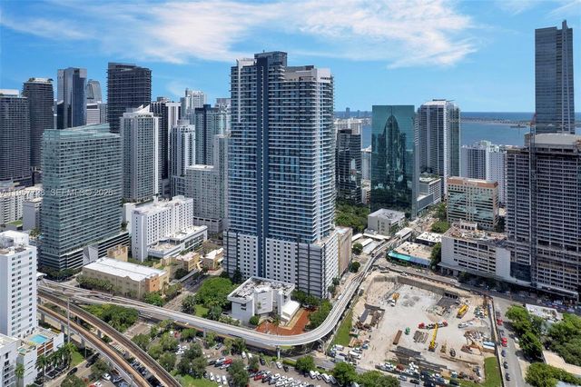 60 SW 13th St 3400, Miami, FL 33130