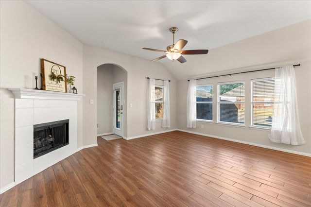 2037 Michelle Creek Drive, Little Elm, TX 75068