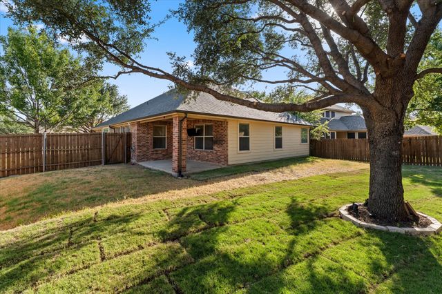 2037 Michelle Creek Drive, Little Elm, TX 75068
