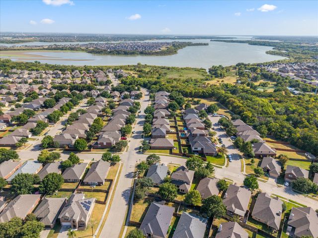2037 Michelle Creek Drive, Little Elm, TX 75068