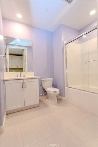 130 Waypoint, Tustin, CA 92782