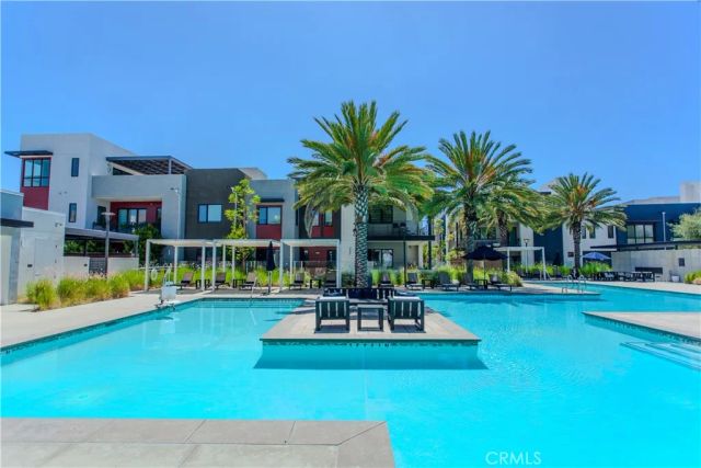 130 Waypoint, Tustin, CA 92782