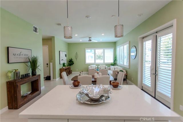 130 Waypoint, Tustin, CA 92782