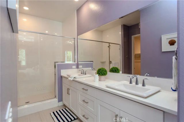 130 Waypoint, Tustin, CA 92782