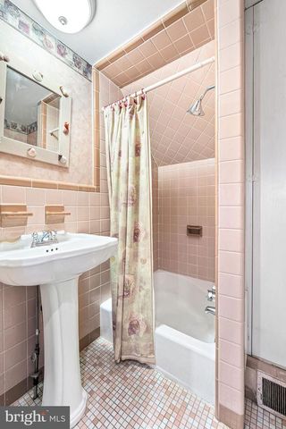 1417 MAPLE AVE, Haddon Heights, NJ 08035