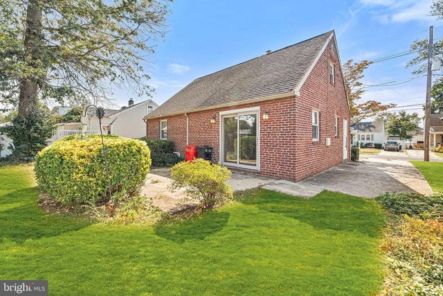 1417 MAPLE AVE, Haddon Heights, NJ 08035