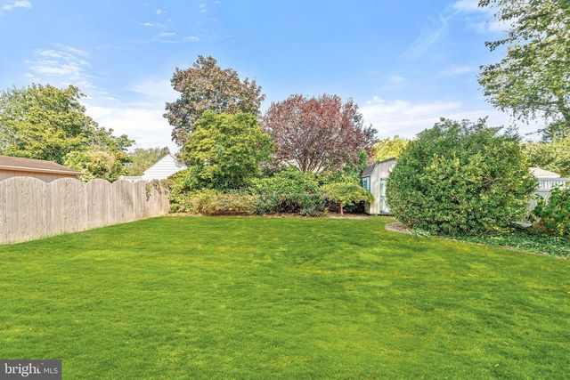 1417 MAPLE AVE, Haddon Heights, NJ 08035