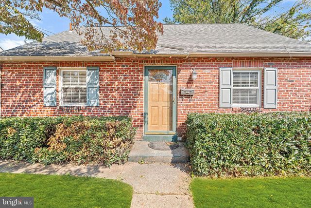 1417 MAPLE AVE, Haddon Heights, NJ 08035
