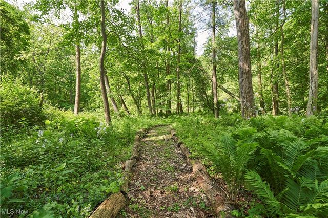 3478 Yellow Creek Road, Bath, OH 44333